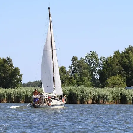 Eigene Sauna, Moderne In Wassernaehe Mit Meerblick - Heimathafen, Gratis Nutzung Vom Ahoi Erlebnisbad Und Sauna In Sellin * Alt Reddevitz