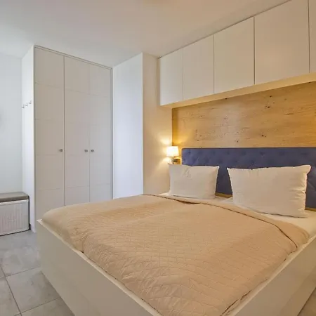 Eigene Sauna, Moderne In Wassernaehe Mit Meerblick - Heimathafen, Gratis Nutzung Vom Ahoi Erlebnisbad Und Sauna In Sellin * Alt Reddevitz